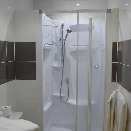 Des Lauriers Roses 2* Bourbonne-les-Bains