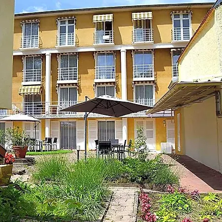 Des Lauriers Roses Hotel