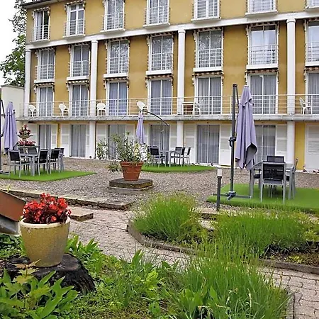 Des Lauriers Roses Hotel Bourbonne-les-Bains