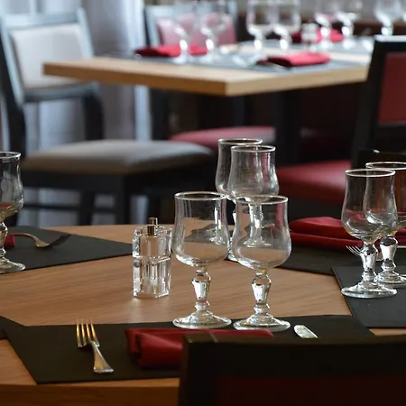 Des Lauriers Roses Hotel 2*