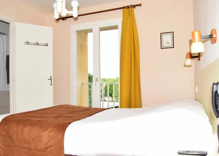 Hotel Des Lauriers Roses 2*